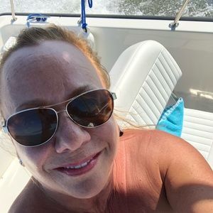 Meet your Posher, Gina